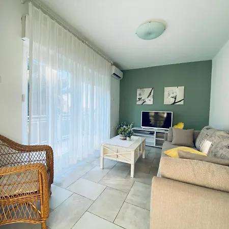 Zdenka Apartment